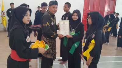 Padepokan Pencak Silat GELORA SBS Pusat Sahkan Kenaikan Tingkat 67 Siswa