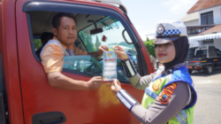 Operasi Zebra Candi 2024, Polres Wonogiri Gelar Ramp Check Armada Angkutan Umum.