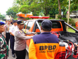 Siap Amankan Kegiatan Masyarakat Selama Nataru 2024, Polda Jateng Waspadai Sejumlah Daerah Rawan Bencana.