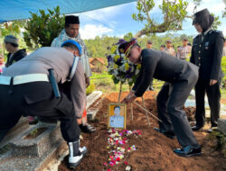 Kapolri Berikan Kenaikan Pangkat Anumerta Kepada Bripka Andithya