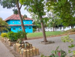 Hasil Penjualan Pohon Mahoni Tua SMPN 2 Rembang Wujudkan Taman Sekolah