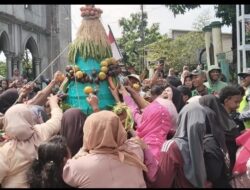 Kirab Budaya Dan Sosok Leak Mewarnai Dalam Acara Sedekah Bumi Dusun Taban Desa Jenengan