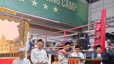 Ratusan Jamaah Hadiri Pengajian Komunitas Salapanan di Sasana Tinju Sutan Rambing