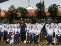 Perpisahan dan Pelepasan Kelas lX SMP Negri 1 Godong Angkatan 2024/2025 Digelar Secara Sederhana