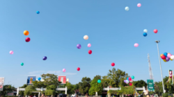 Siswa Baru Eskupat Terbangkan 200 Balon sebagai Tanda dimulainya MPLS Dilingkup Sekolah Dasar.