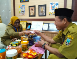 Monev Pelaksanaan MPLS Sambil Berikan Riward Kepada SMPN 1 Rembang Juara Umum FLS3N