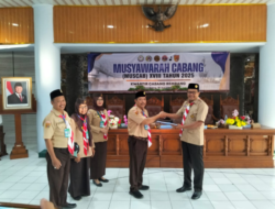 Gunasih SE Secara Aklamasi Terpilih Menjadi Ka. Kwarcab Rembang Menggantikan Hj.Hasiroh Hafidz