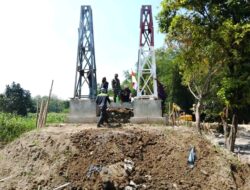 Pemasangan Menara Pylon Dimulai, Jembatan Garuda Cingkrong Masuk Tahap Krusial