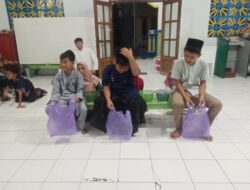 Warga Purwodadi Galang Kepedulian, Santuni Anak Yatim melalui Gerakan Sosial Berbasis Musholla