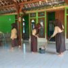 Tebar Kepedulian, MA Al Falah Karanglangu Gelar Baksos di Desa Panimbo